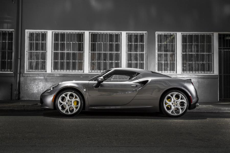 Alfa Romeo 4C (960) 2014 года  (NA) (фото 28 из 40)